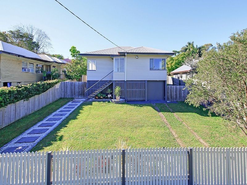 142 Lutzow Street, Tarragindi QLD 4121