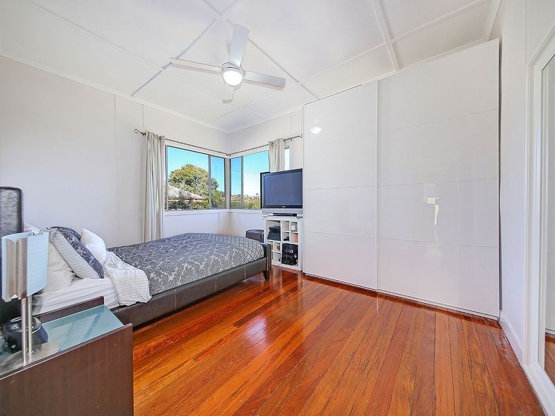 142 Lutzow Street, Tarragindi QLD 4121