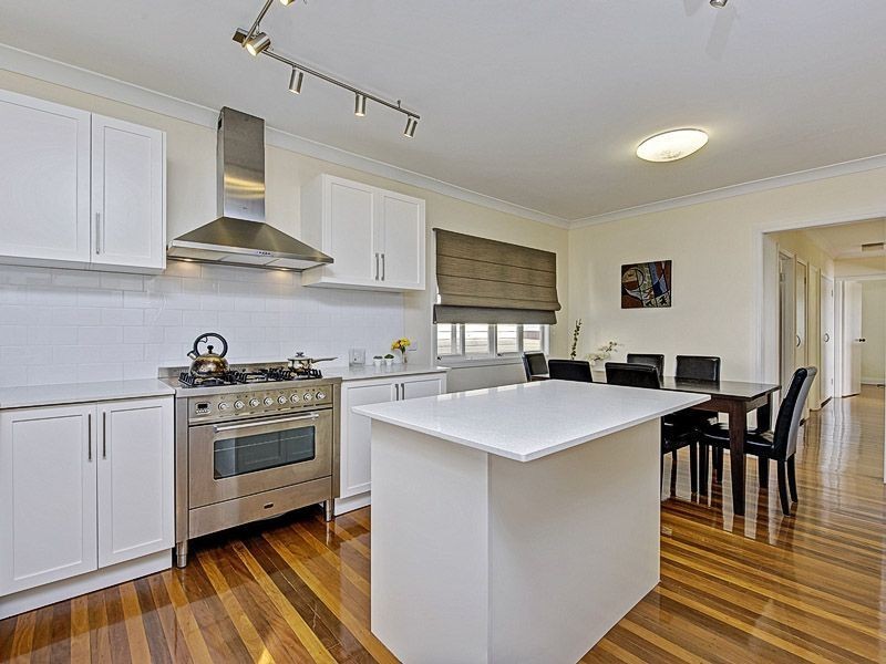 6 Garden Street, Greenslopes QLD 4120