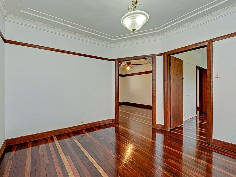 60 Derby Street, Coorparoo QLD 4151