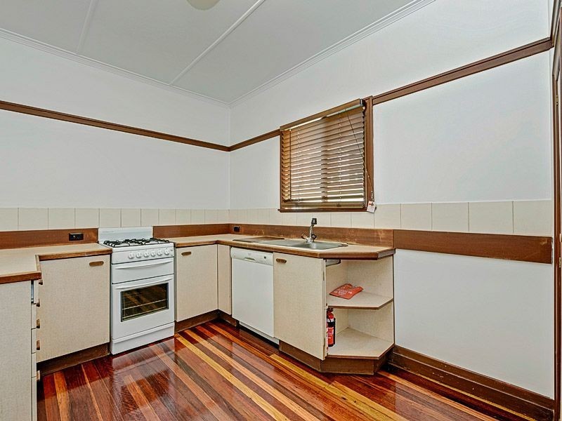 60 Derby Street, Coorparoo QLD 4151