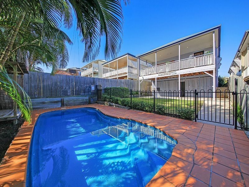 62 Wyena Street, Camp Hill QLD 4152