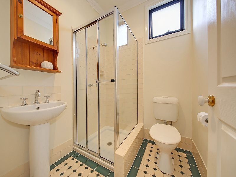 62 Wyena Street, Camp Hill QLD 4152