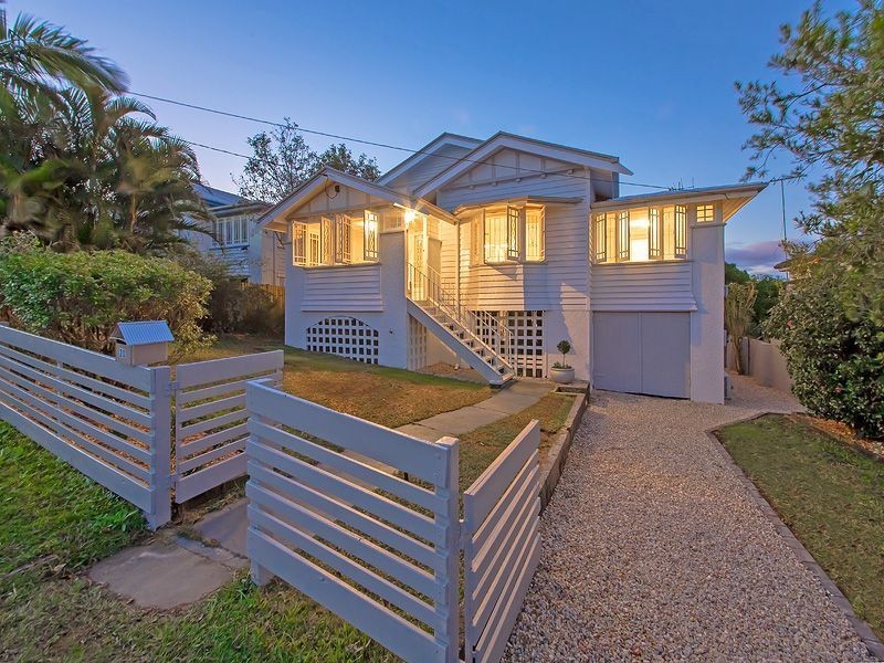 20 Pelham Street, Coorparoo QLD 4151