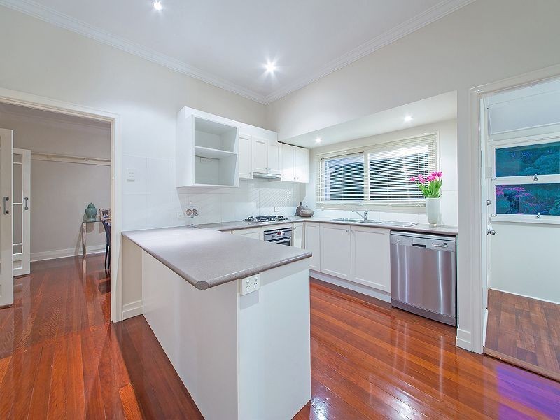 20 Pelham Street, Coorparoo QLD 4151