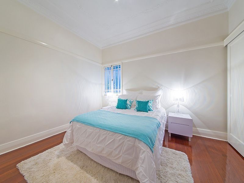 20 Pelham Street, Coorparoo QLD 4151