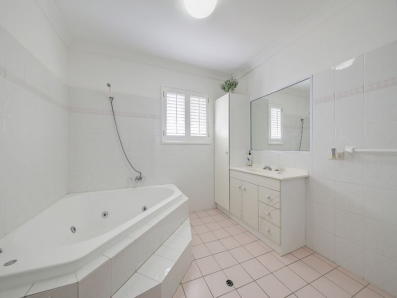 7/38 Kirkland Avenue, Coorparoo QLD 4151