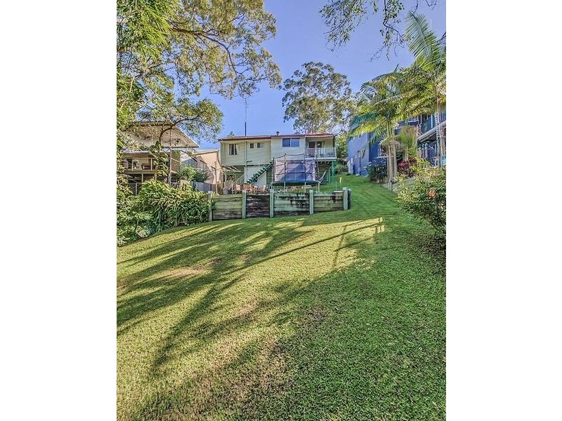 7 Dodwell Street, Holland Park West QLD 4121