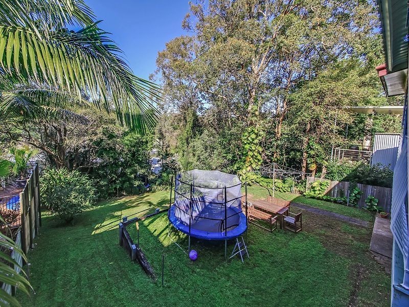 7 Dodwell Street, Holland Park West QLD 4121