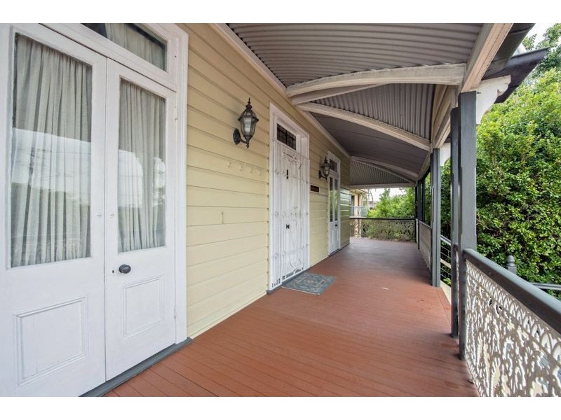 401 Upper Cornwall Street, Coorparoo QLD 4151