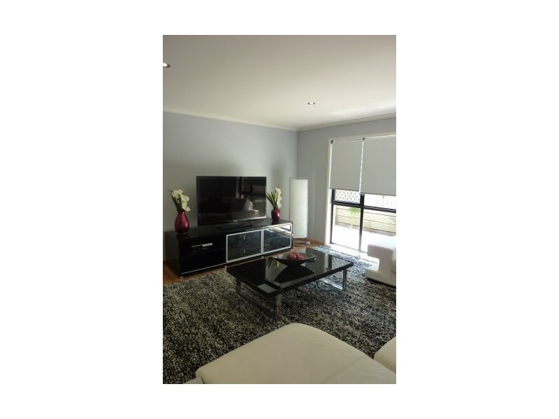 92 Coventry Circuit, Carindale QLD 4152