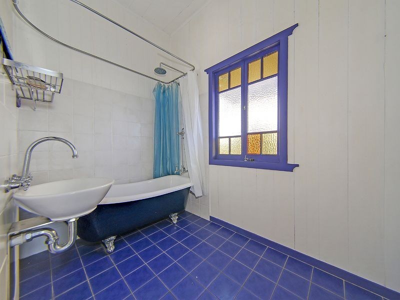 48 Milsom Street, Coorparoo QLD 4151