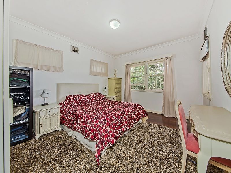 19 Springleigh Street, Coorparoo QLD 4151