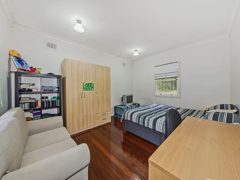 19 Springleigh Street, Coorparoo QLD 4151