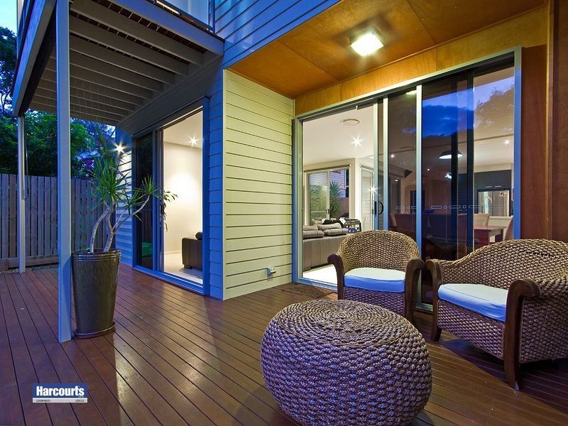 21 Raven Street, Camp Hill QLD 4152