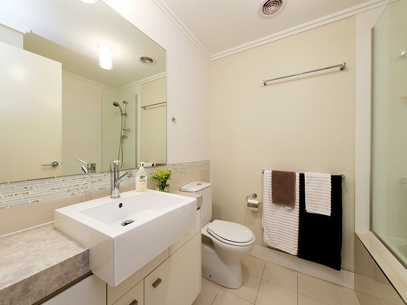 1/86 Pembroke Road, Coorparoo QLD 4151