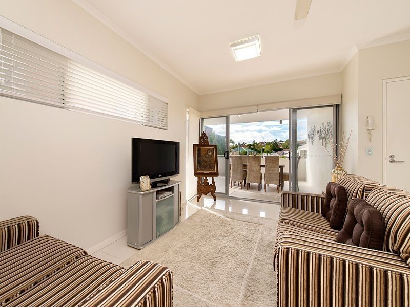 1/86 Pembroke Road, Coorparoo QLD 4151