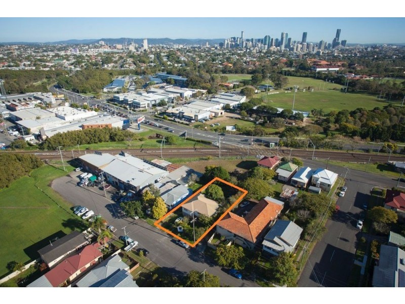 50 Milsom Street, Coorparoo QLD 4151