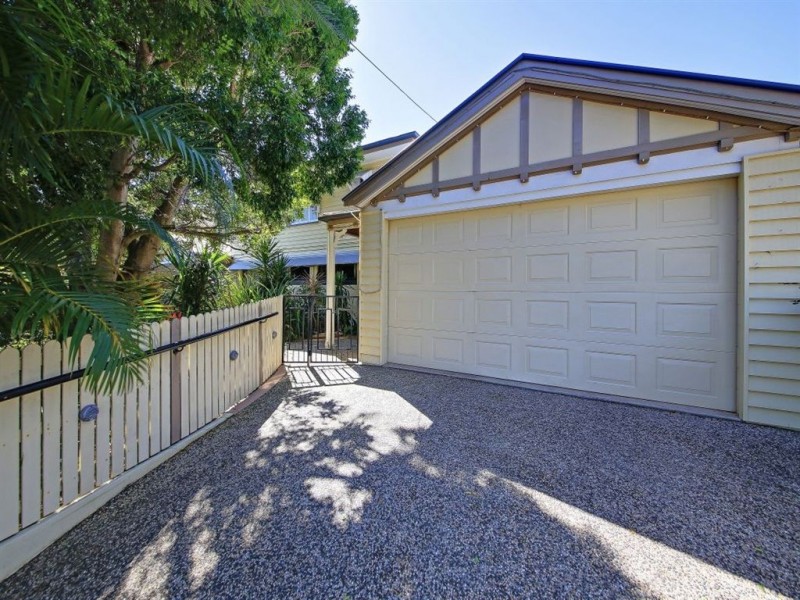 46 Reuben Street, Holland Park QLD 4121