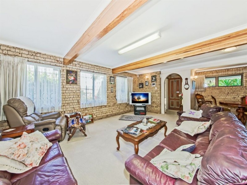 46 Reuben Street, Holland Park QLD 4121