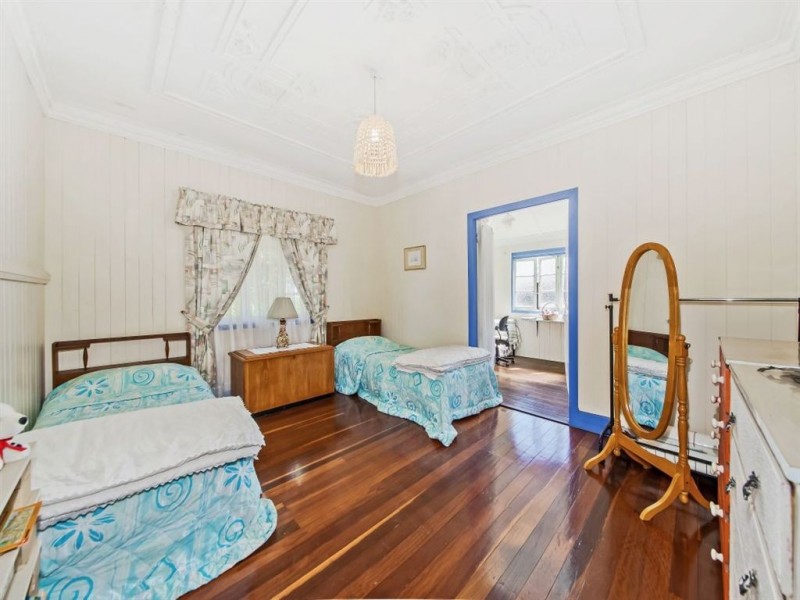 46 Reuben Street, Holland Park QLD 4121