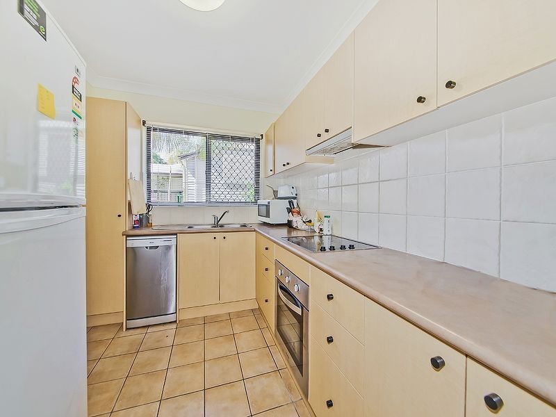 1/101 Dunellan Street, Greenslopes QLD 4120