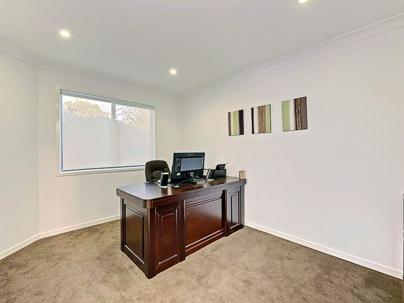 27 Watson Street, Camp Hill QLD 4152