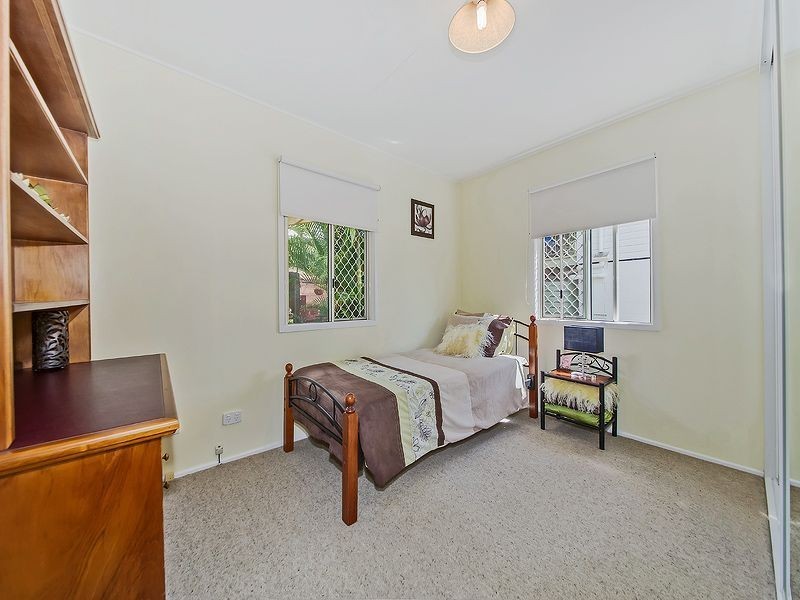 889 Cavendish Road, Mount Gravatt East QLD 4122