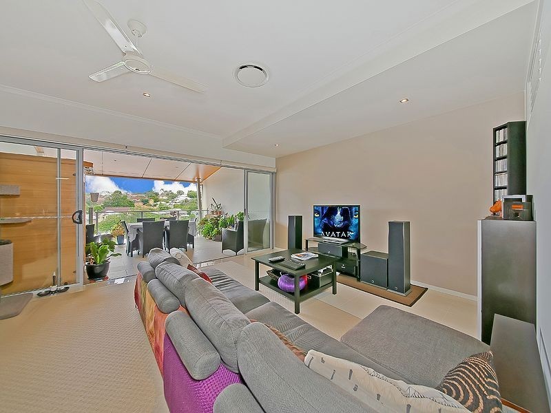 14/86 Pembroke Road, Coorparoo QLD 4151