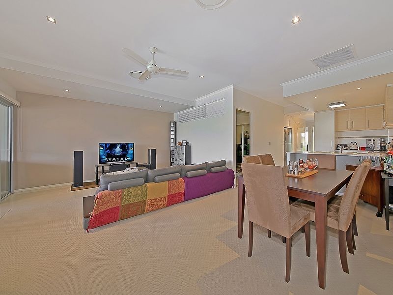 14/86 Pembroke Road, Coorparoo QLD 4151