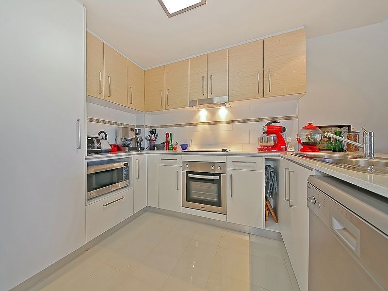 14/86 Pembroke Road, Coorparoo QLD 4151