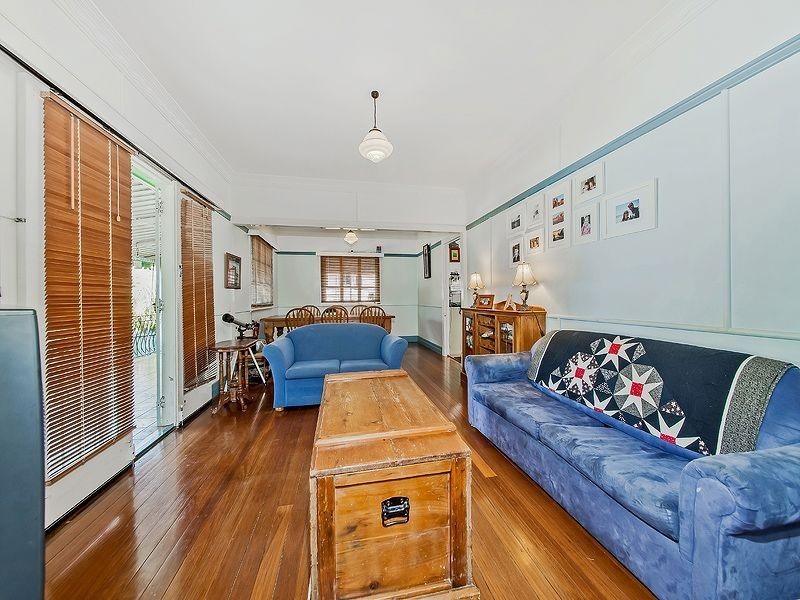 95 Lancaster Street, Coorparoo QLD 4151