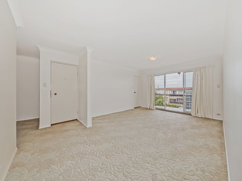 9/35 Kitchener Street, Coorparoo QLD 4151