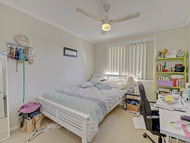 2/20 Robinson Street, Coorparoo QLD 4151