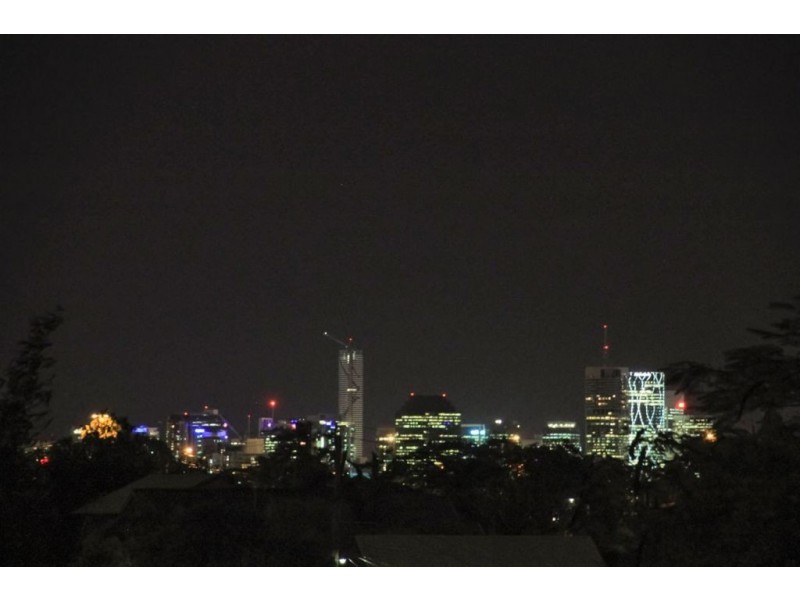 84 Stanley Road, Camp Hill QLD 4152