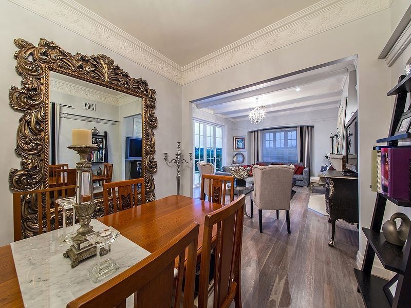 29 Welwyn Crescent, Coorparoo QLD 4151