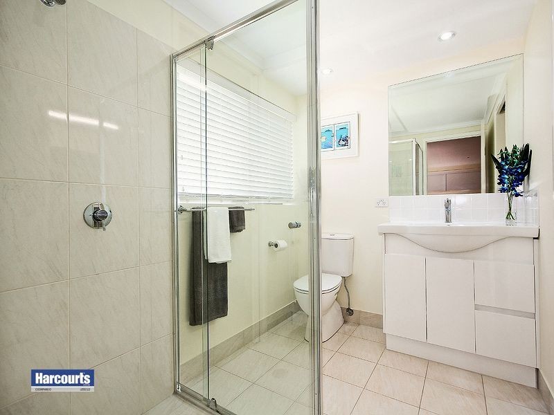 9 Capella Street, Coorparoo QLD 4151