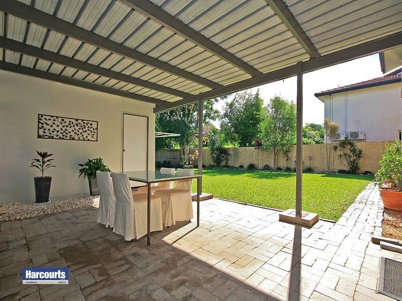 9 Capella Street, Coorparoo QLD 4151