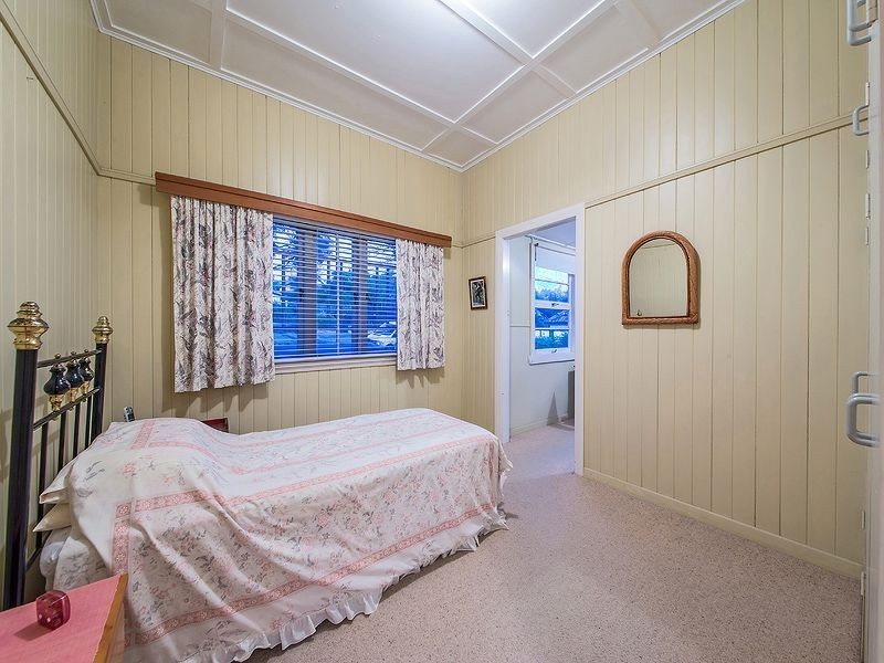 23 Eva Street, Coorparoo QLD 4151