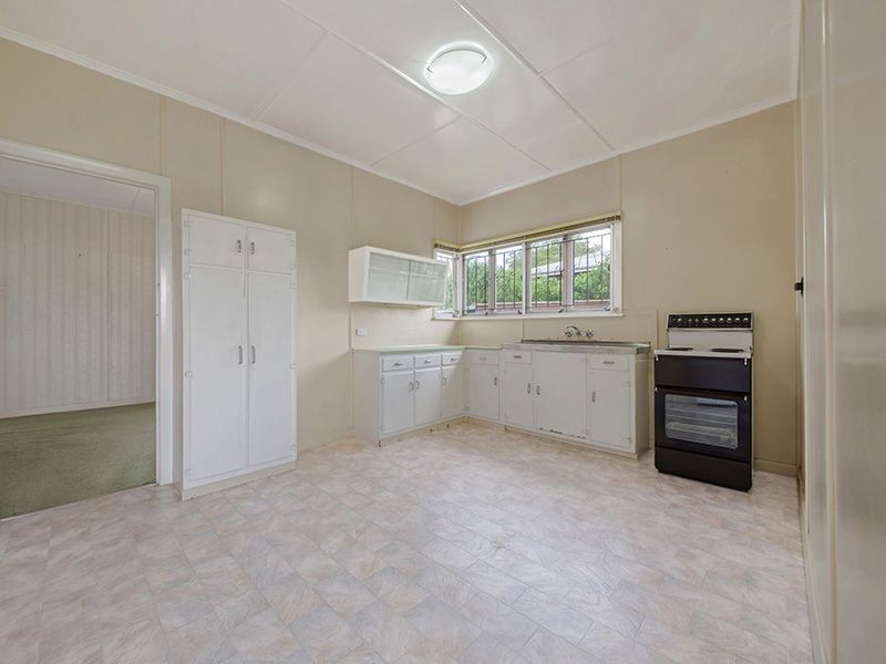 7 Edencourt Street, Camp Hill QLD 4152