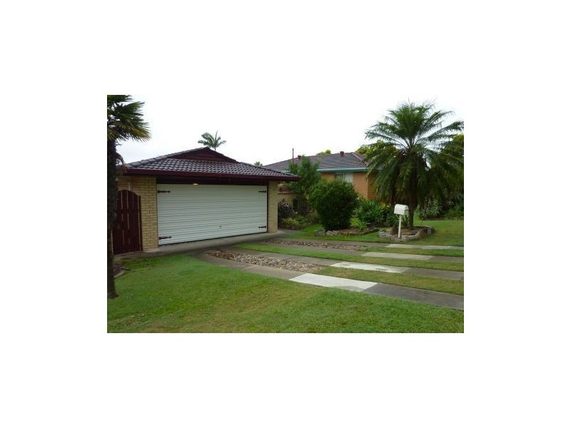 30 Ara Street, Camp Hill QLD 4152