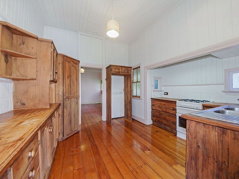 137 Mcilwraith Avenue, Norman Park QLD 4170