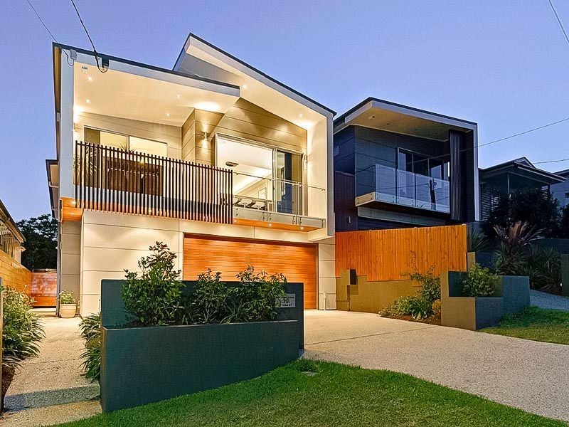 33 Wyena Street, Camp Hill QLD 4152