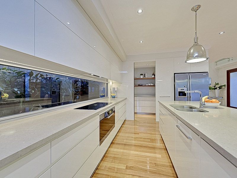 33 Wyena Street, Camp Hill QLD 4152