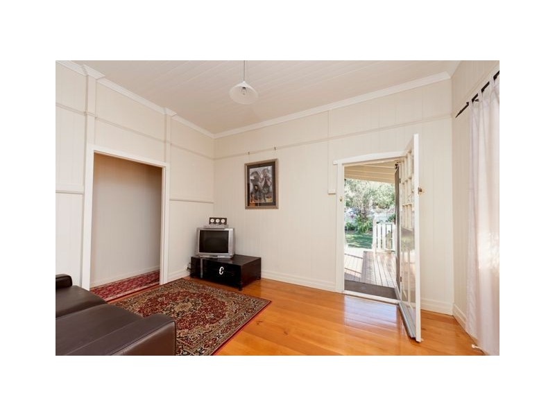 52 McLay Street, Coorparoo QLD 4151