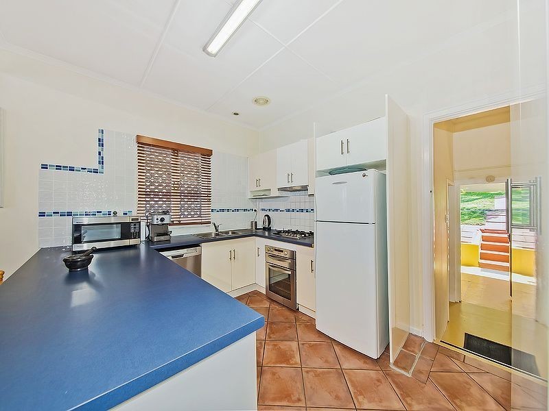 1 Corn Street, Holland Park West QLD 4121