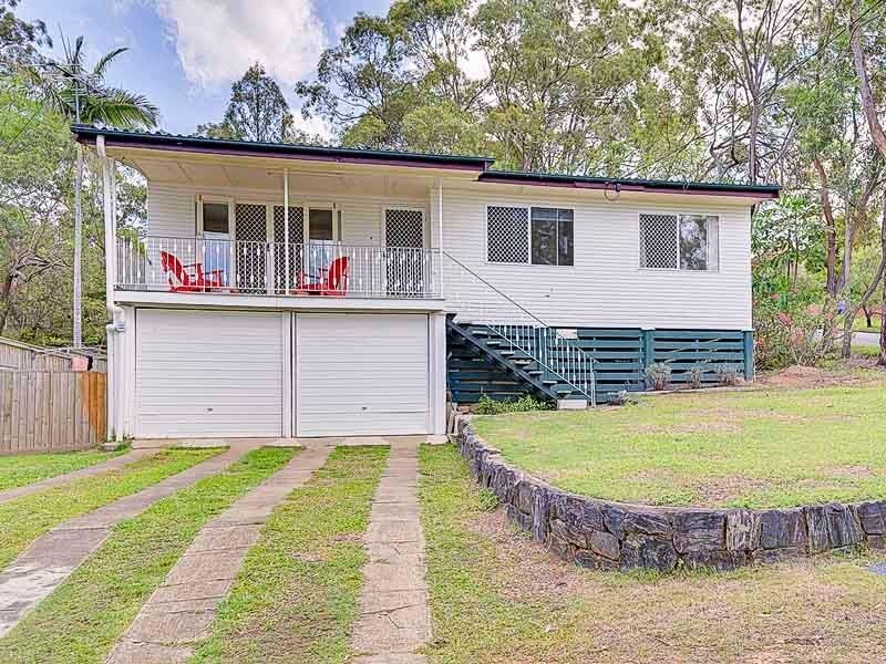 21 David Road, Holland Park QLD 4121