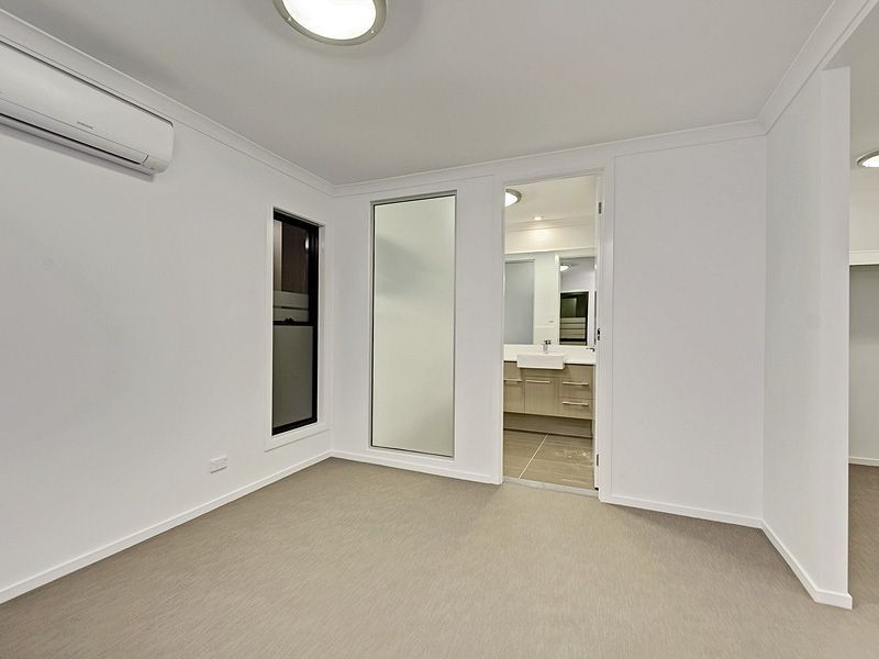 1/88 York Street, Coorparoo QLD 4151