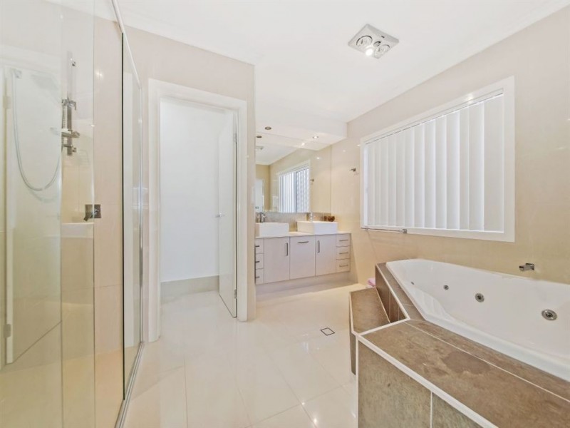 7 Aspire Street, Rochedale QLD 4123