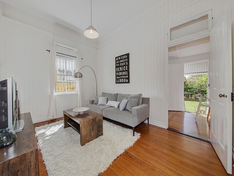 46 Temple Street, Coorparoo QLD 4151